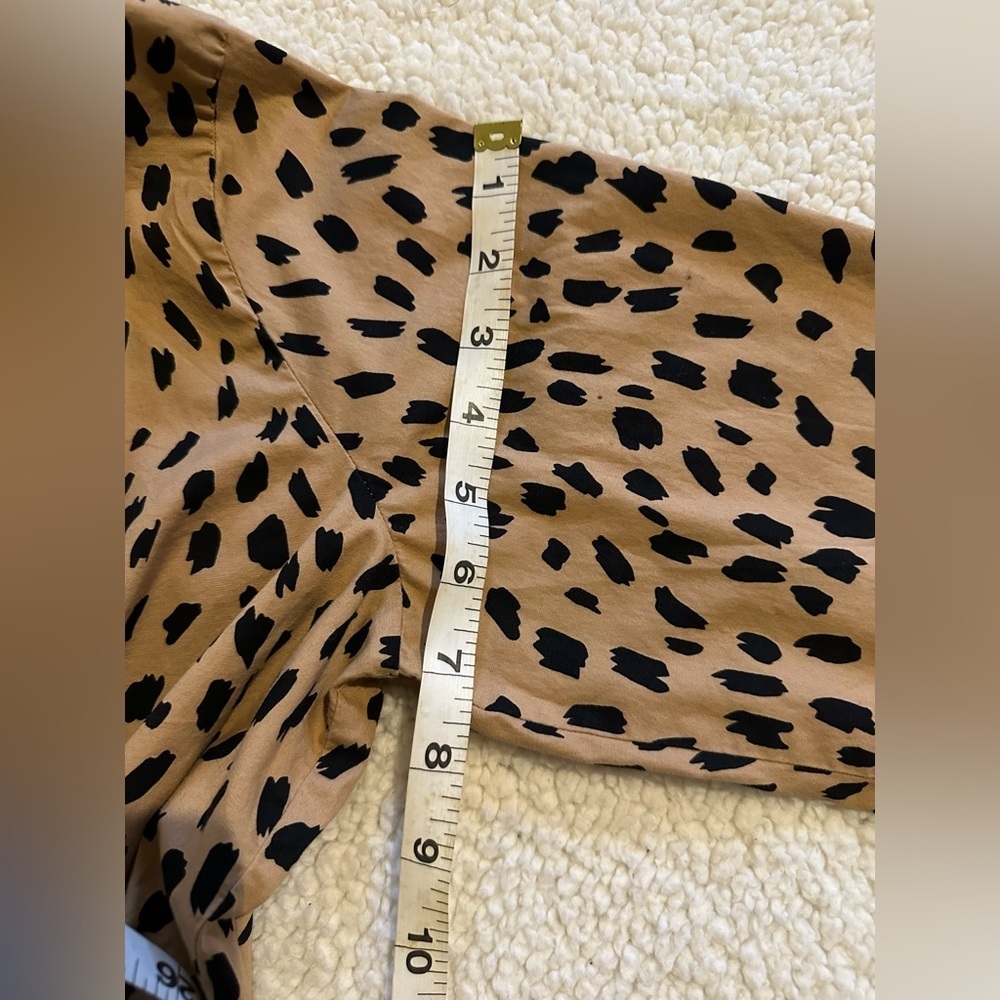 Crown & Ivy Women’s Button Down Long Sleeve Blouse Black/Brown Cheetah size L - Picture 6 of 10